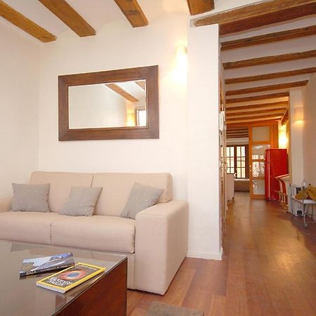 Beds & Breaks Ravel I Apartment บาเลนเซีย ภายนอก รูปภาพ